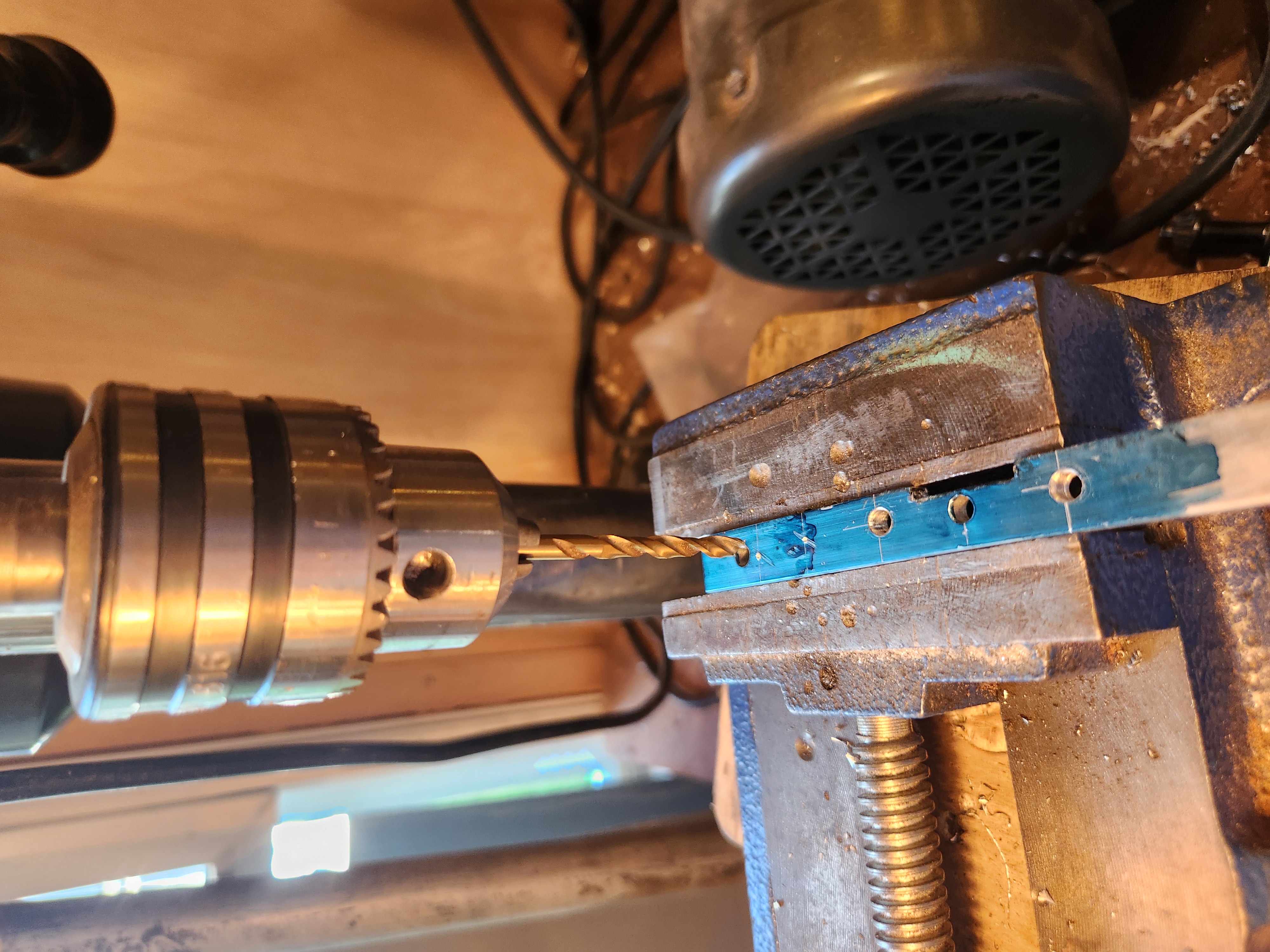 Cutting bearing seats and drilling main hole